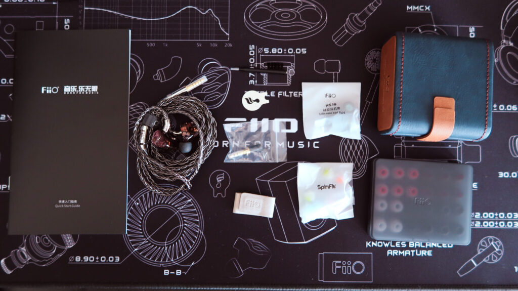 FIIO FX15 同梱物